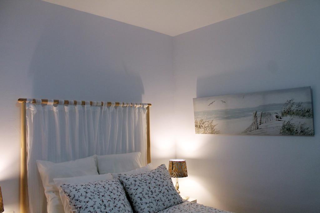 Hostal Montilla Sotogrande Torreguadiaro Dış mekan fotoğraf
