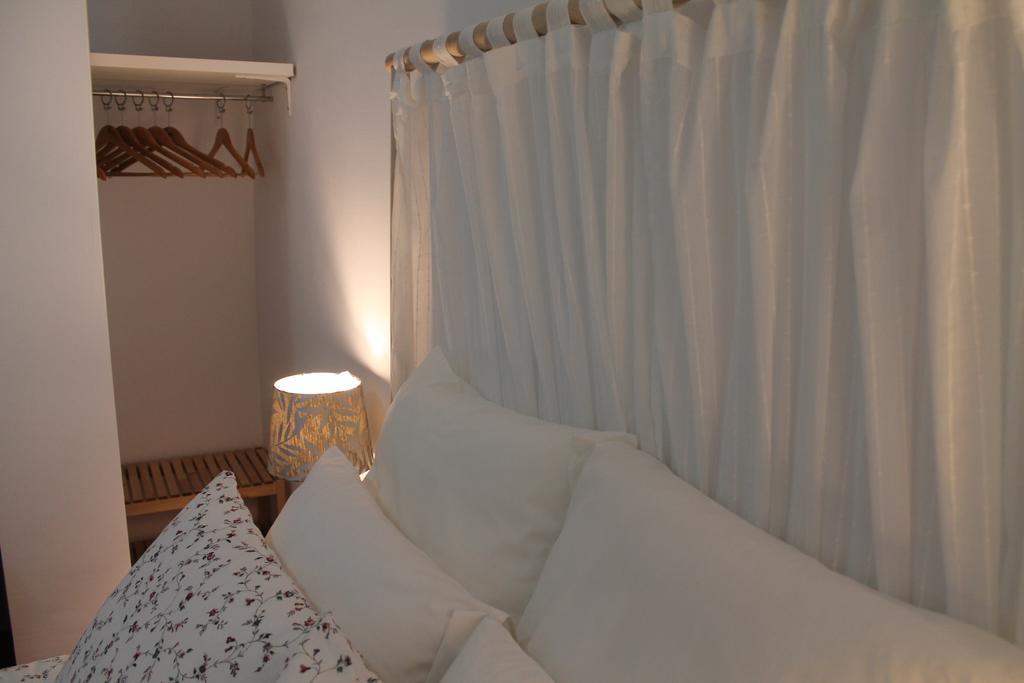 Hostal Montilla Sotogrande Torreguadiaro Dış mekan fotoğraf